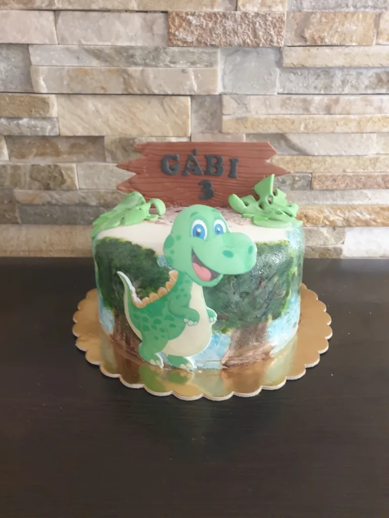 Elkészült torta