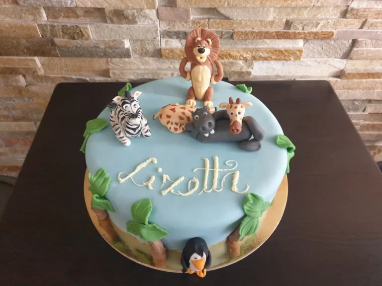Elkészült torta